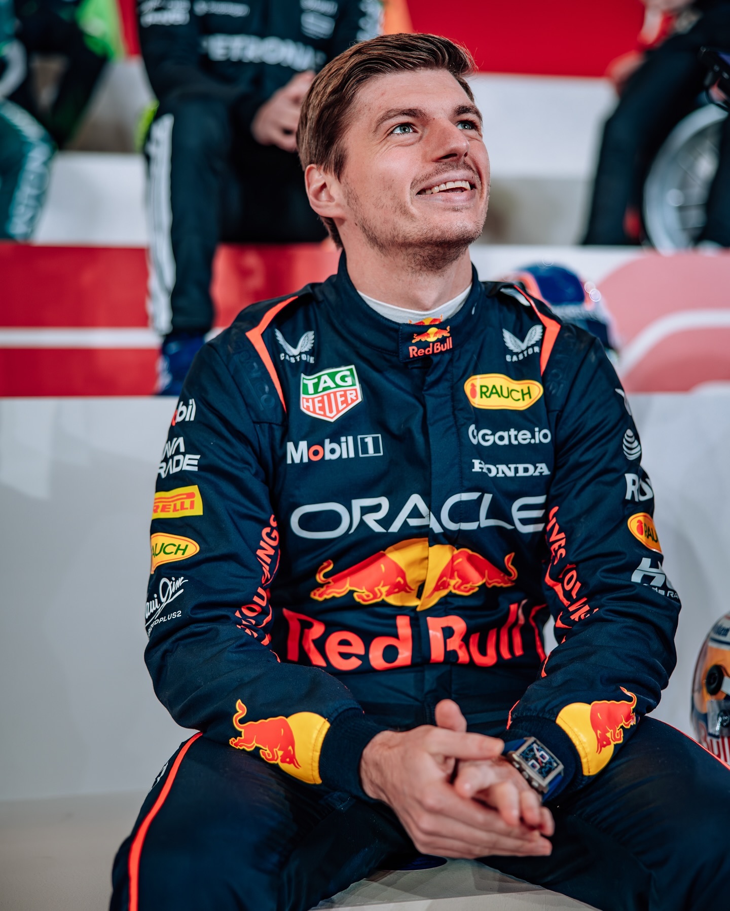 爱游戏官网-哈斯车队翻盘阿斯顿马丁，维斯塔潘带队取胜