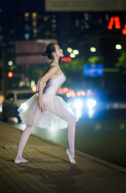 深圳断箭之战，落后22分绝地翻盘，张镇麟3记三分冷箭穿心