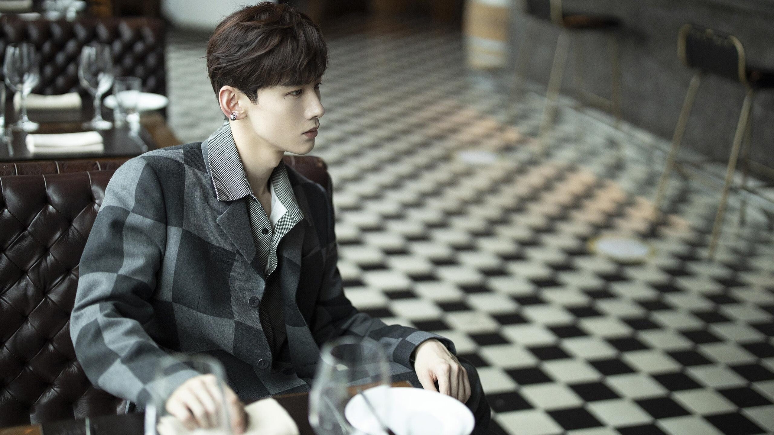 跨界风暴，葡萄牙队完胜德国队，张继科乒乓球台统治全场