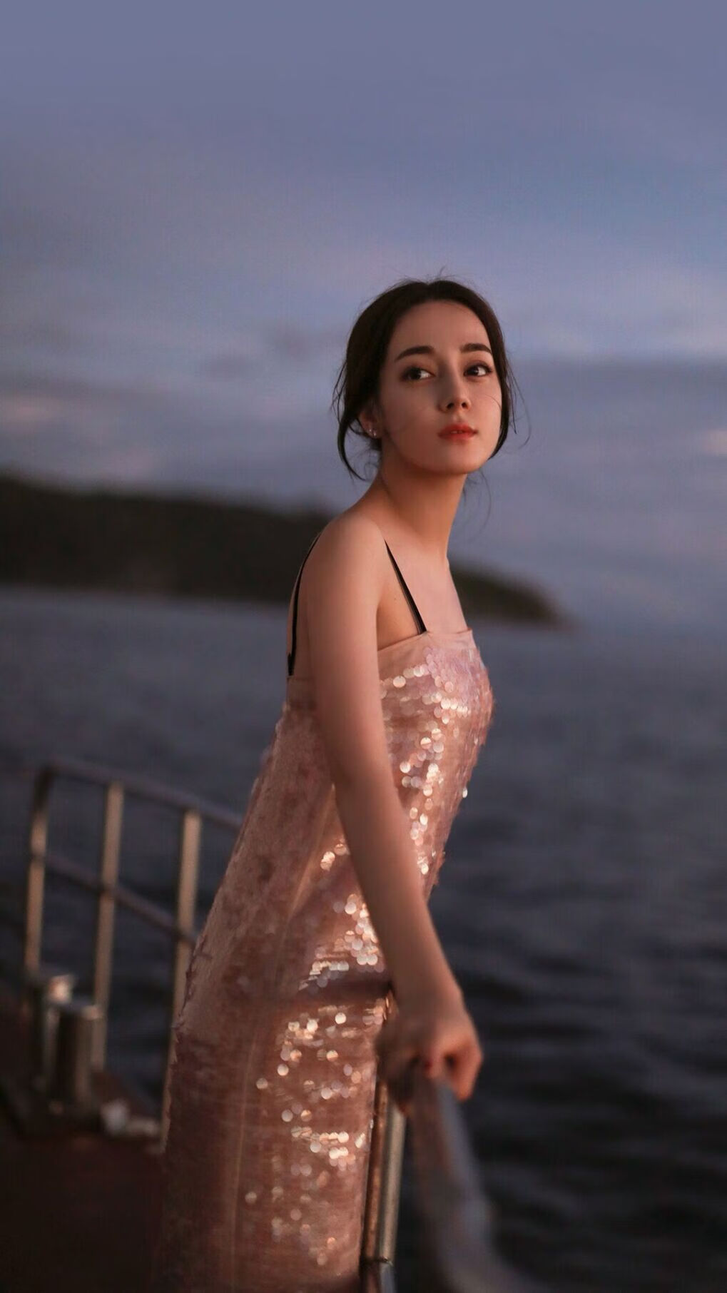 爱游戏APP-北欧风暴席卷安联，奥亚尔萨瓦尔导演丹麦式绝杀