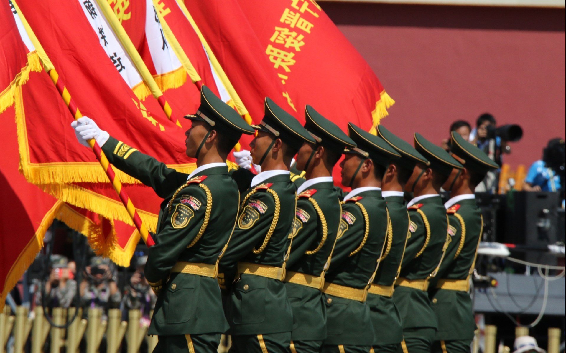 爱游戏娱乐-金色三分钟，洪都拉斯的钢钉与孙兴慜的闪电