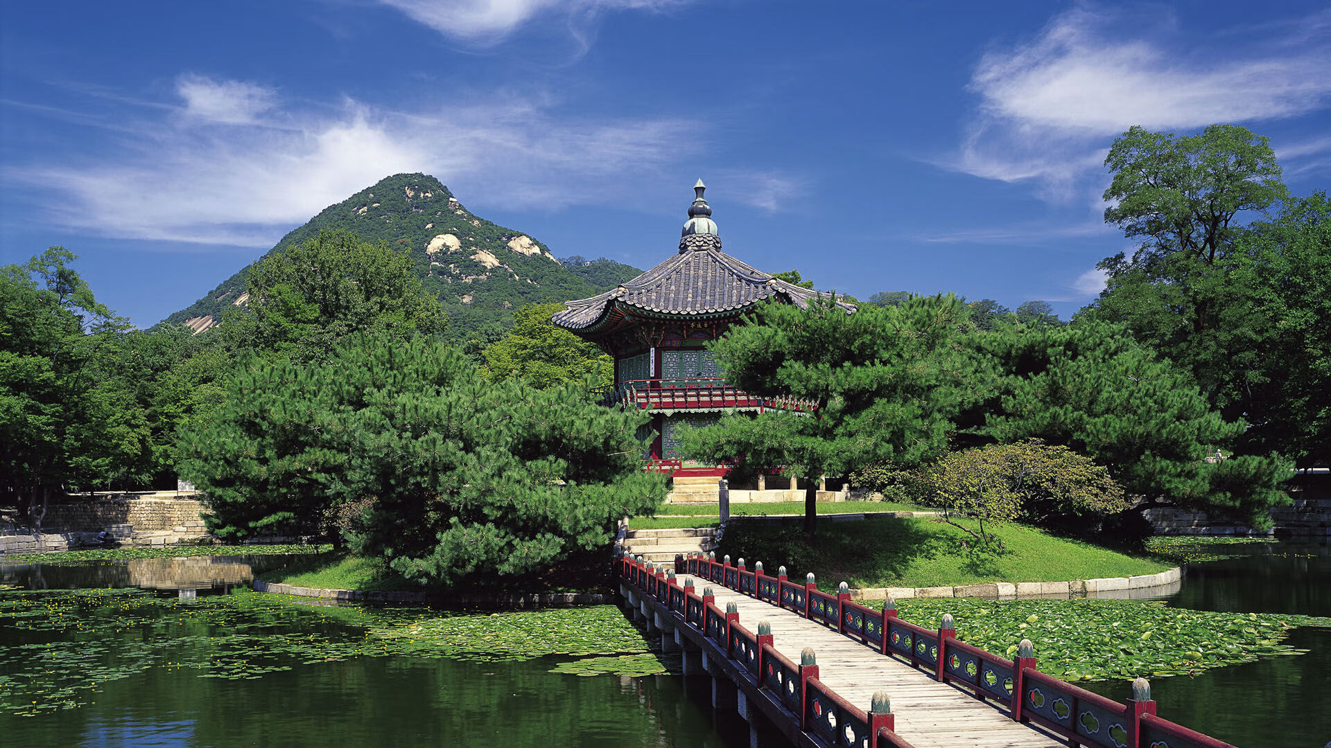 爱游戏在线-好，先为你扩展思维，拟定几个不同风格的标题，再选择其中一个最有故事张力的标题，撰写一篇关于唯一性的文章